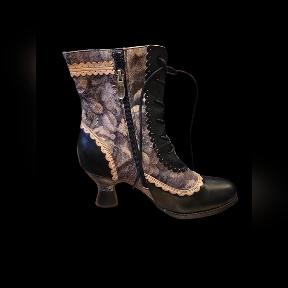 L'Artiste Boots - Picture 6 of 9